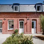 La Maison De Colette, Traditionnelle Maison D\'Armateur De 3 Chambres Et 3 Salles De Bains