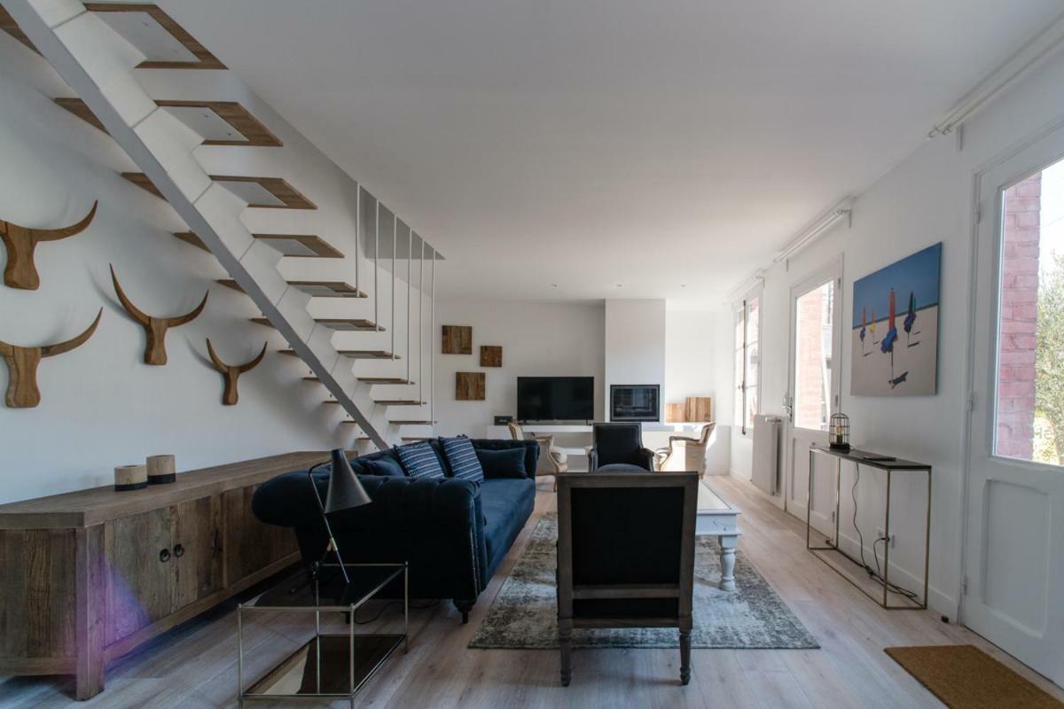 Villa La Maison De Colette, Traditionnelle Maison D'armateur De 3 Et 3 Salles De Bains Honfleur